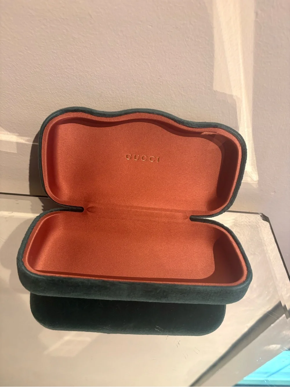 Gucci hard protective sunglasses case